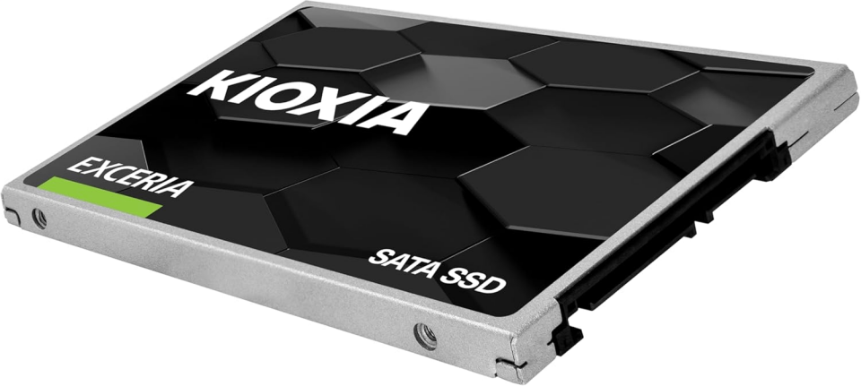 KIOXIA 480GB EXCERIA LTC10Z480GG8 555- 540MB/s SSD SATA-3 Disk